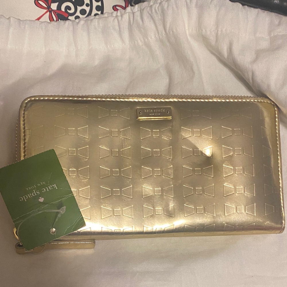 Kate Spade Metallic Gold Zip Wallet